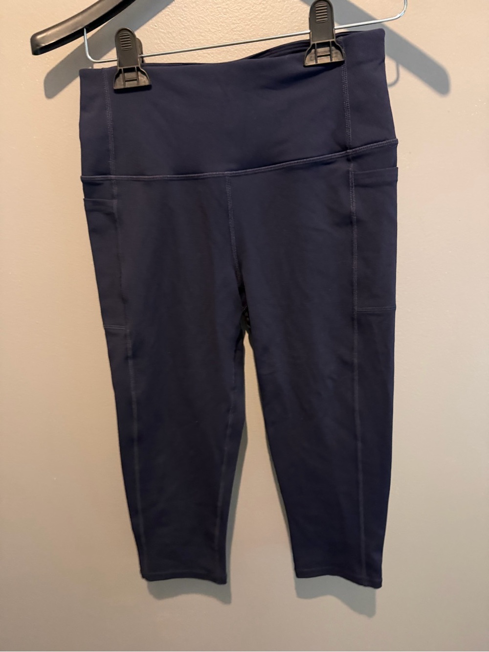 Skechers Navy Cropped High-Waist Leggings